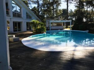 Rénovation piscine forme libre